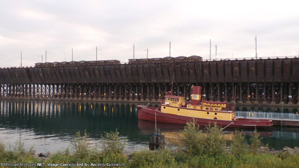 DM&IR Ore Cars & Edna G. Tugboat